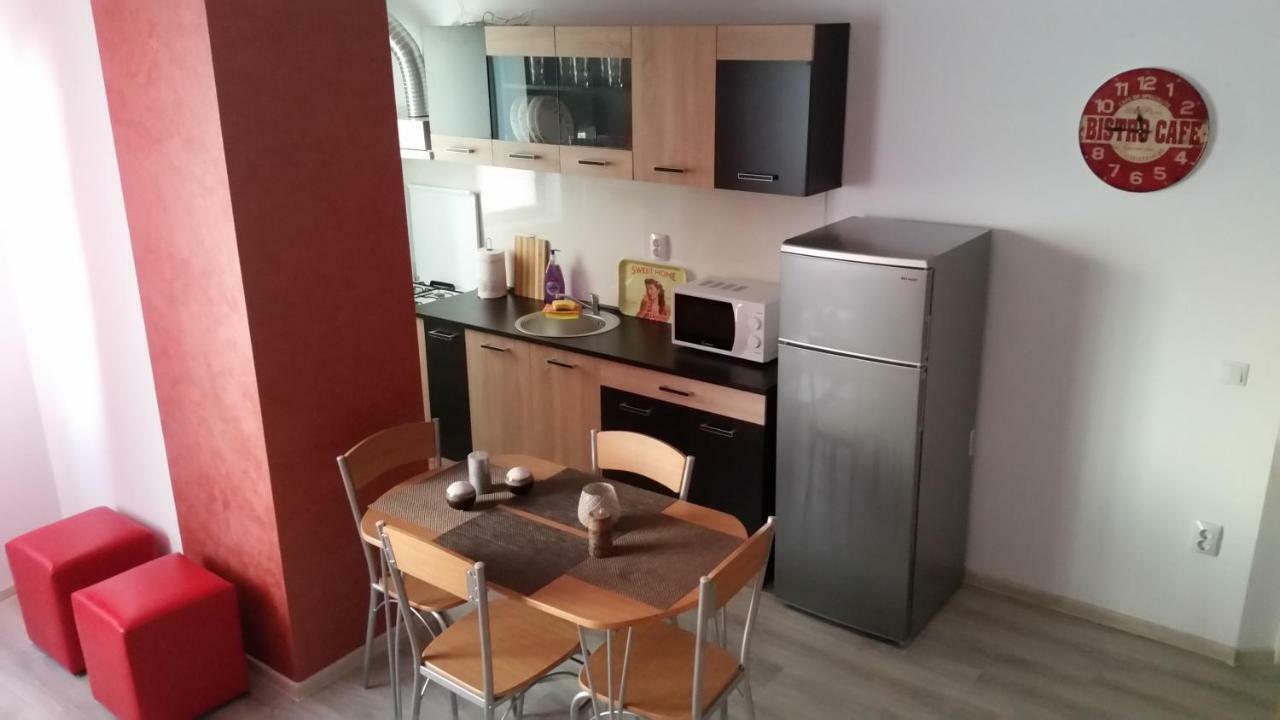 Kolonaki Domus Apartment Iasi Eksteriør billede