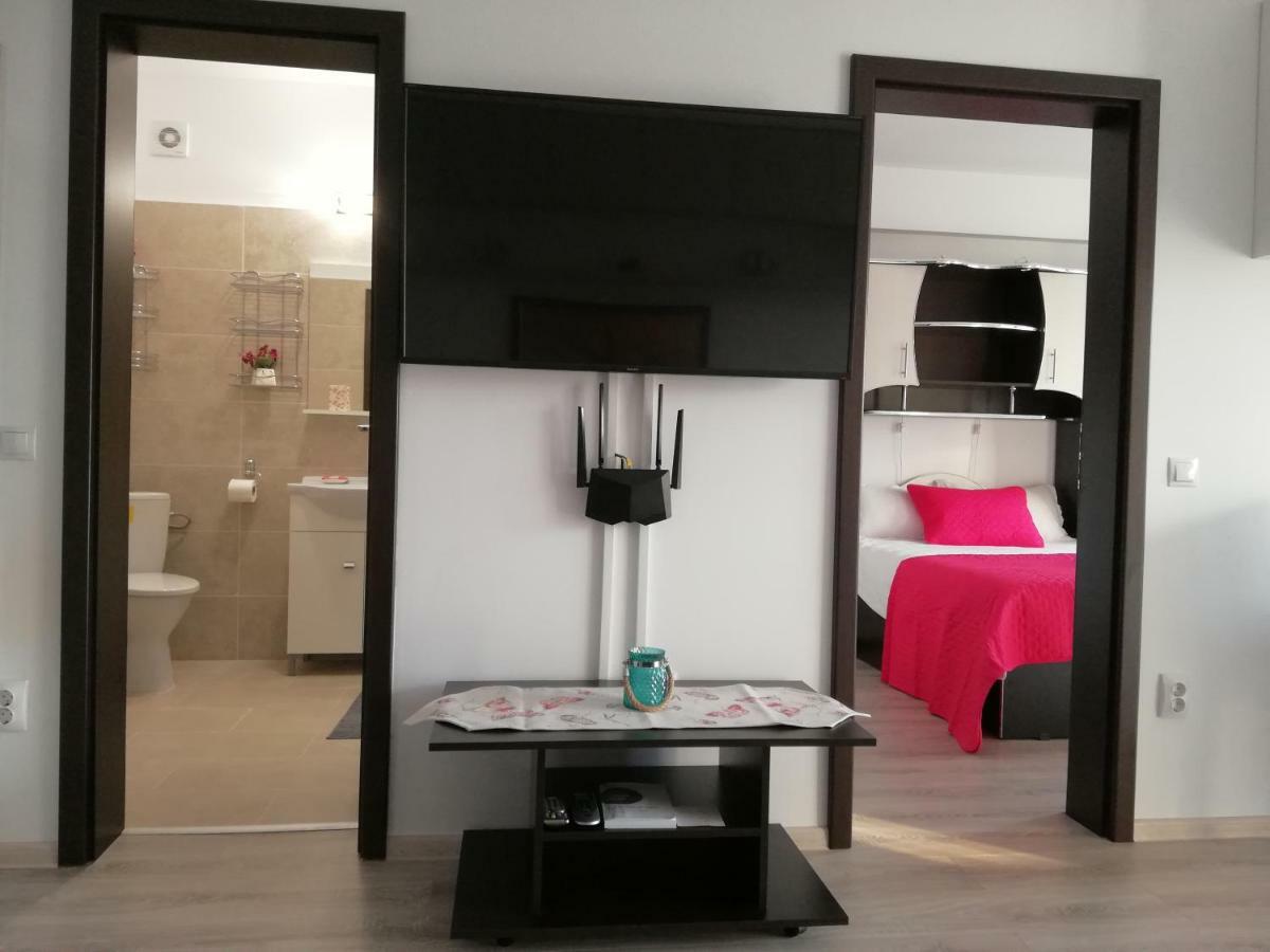 Kolonaki Domus Apartment Iasi Eksteriør billede